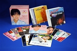 30th Anniversary THE PERFECT SINGLES BOX(40CD＋1DVD複合) 中山 美穂