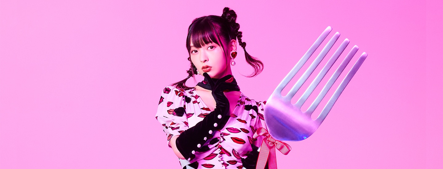 上坂すみれ