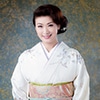 市川由紀乃